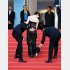 繰り返し流れたカンヌのワンシーン（写真右は濱口竜介監督）／(C)WireImage／ゲッティ／共同通信イメージズ