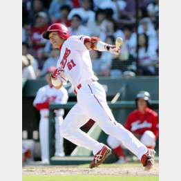 新人時代の2013年9月16日、プロ初安打が先制適時打となる（Ｃ）日刊ゲンダイ