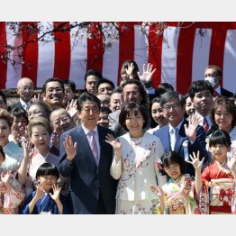 常識が通用しない（2019年度「桜を見る会」の安倍首相夫妻）／（Ｃ）日刊ゲンダイ