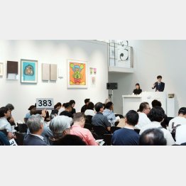 アートオークションの様子（提供：SBIアートオークション）