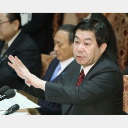 棚橋泰文予算委員長（Ｃ）日刊ゲンダイ