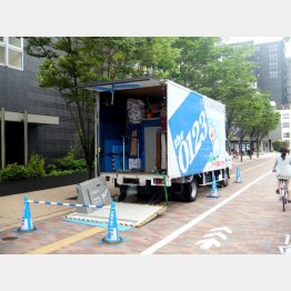 覚えやすい電話番号で攻勢（Ｃ）日刊ゲンダイ