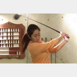 連続写真はこちらから（Ｃ）日刊ゲンダイ