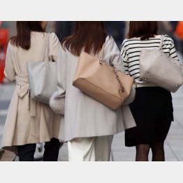 女性も東京に集中している（Ｃ）日刊ゲンダイ