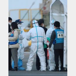 限られた人員で対応（Ｃ）日刊ゲンダイ