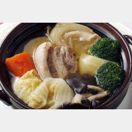 合う酒＝白ワイン（リースリング）／（Ｃ）日刊ゲンダイ