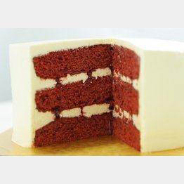 レッドベルベットケーキ（Ｃ）日刊ゲンダイ