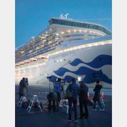 ”やってる感”の極致がクルーズ船の入国拒否（Ｃ）日刊ゲンダイ