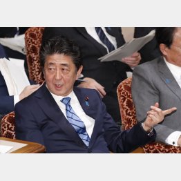 「私の責任で」と言われても、いまだかって責任をとったことは…（Ｃ）日刊ゲンダイ