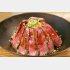 好評な1日100食限定の”ステーキ丼”（提供写真）