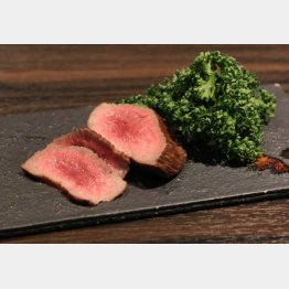 合う酒＝赤ワイン、日本酒（Ｃ）日刊ゲンダイ