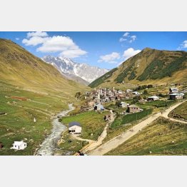 「アジアのスイス」と呼ばれるウシュグリ村（提供写真）