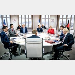 世界中のトップが狼狽（Ｃ）DPA／共同通信イメージズ