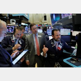 超続落で、9日、12日と続き16日にも株式売買一時休止措置（サーキットブレーカー）が発動（Ｃ）ロイター