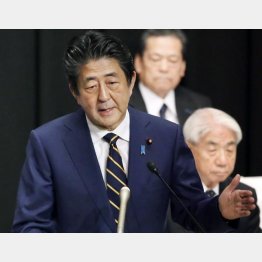 安倍政権がやったことといえば検査をやらせない「隠蔽」しかない（Ｃ）共同通信社