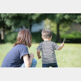 元気に遊んでヨシ（Ｃ）日刊ゲンダイ