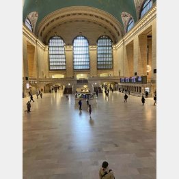 NYから脱出できない（ガラガラのグランドセントラル駅）／（提供写真）