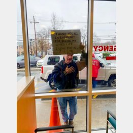 （シェイさんのフェイスブックから）