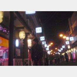 いつになったら客足が戻るのか（Ｃ）日刊ゲンダイ