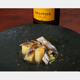 合う酒＝シャンパンなどスパークリングワイン（シェフのおすすめは「DRAPPIER」）／（Ｃ）日刊ゲンダイ