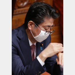 とにかくケチケチ（Ｃ）日刊ゲンダイ