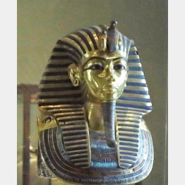 ツタンカーメンの黄金のマスク（Ｃ）ロイター