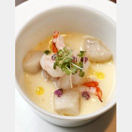 合う酒＝日本酒「花巴」（Ｃ）日刊ゲンダイ