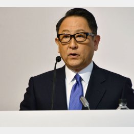 工場の非稼働日が続くだけに業績が気になる（トヨタ自動車の豊田章男社長）／（Ｃ）日刊ゲンダイ