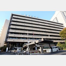 自民党「ハウジングファースト勉強会」の3密視察に批判殺到（Ｃ）日刊ゲンダイ