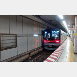 東武70090型のTHライナー（提供写真）