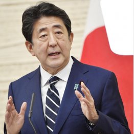 ウソ八百！（緊急事態宣言の全面解除を表明する安倍首相）／（Ｃ）共同通信社
