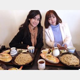 参加した人たちも笑顔（提供写真） 