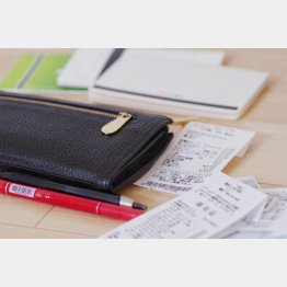 レシートは捨てない（Ｃ）日刊ゲンダイ