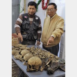 インパール作戦で死亡した日本兵の骨とみられる古い人骨（ミャンマー西部チン州）／（Ｃ）共同通信社