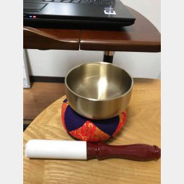 マインドフルネスで使うお鈴（りん）／（提供写真）