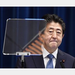 いつにもましてカミカミ会見の安倍首相（Ｃ）共同通信社