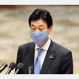 西村経済再生担当相（Ｃ）日刊ゲンダイ