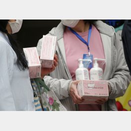 また品薄にならないといいが…（Ｃ）日刊ゲンダイ