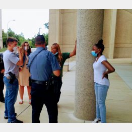 （カンザスシティー市警のフェイスブックから）