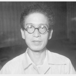 伊藤整は1905年生まれ。戦後、チャタレー裁判で注目された（Ｃ）共同通信社