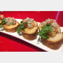 合う酒＝赤ワイン、ビール（Ｃ）日刊ゲンダイ