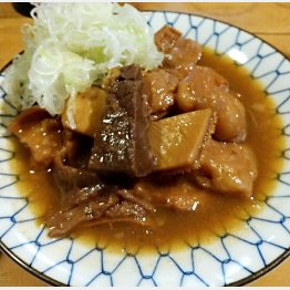 すべての部位がほろっほろ（Ｃ）日刊ゲンダイ