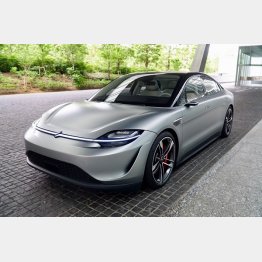 テスラ「モデルＳ」よりやや小さい（写真）小沢コージ