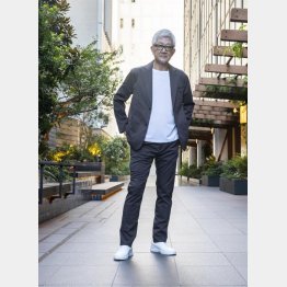 オアシススタイルウェアのワークウェアスーツ（提供写真）