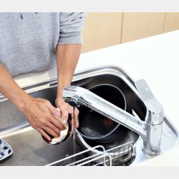 皿洗いは率先して