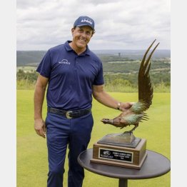 シニアデビュー戦で圧勝したフィル・ミケルソン（Ｃ）ゲッティ＝共同