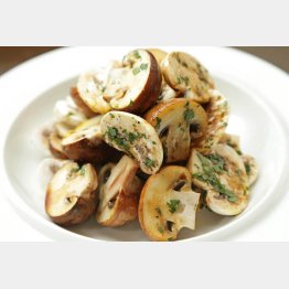 合う酒＝軽めの赤ワイン、白ワイン（Ｃ）日刊ゲンダイ