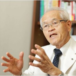 （株）ホットアルバム炭酸泉タブレットの小星重治社長（Ｃ）日刊ゲンダイ