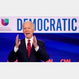 勢いづく民主党のバイデン候補（Ｃ）ロイター