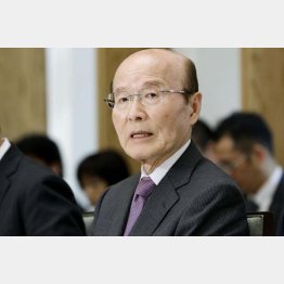 何ら権限を持たない杉田和博官房副長官（Ｃ）共同通信社